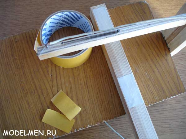 Вертикальная резка пенопласта Вертикальная резка пенопласта
